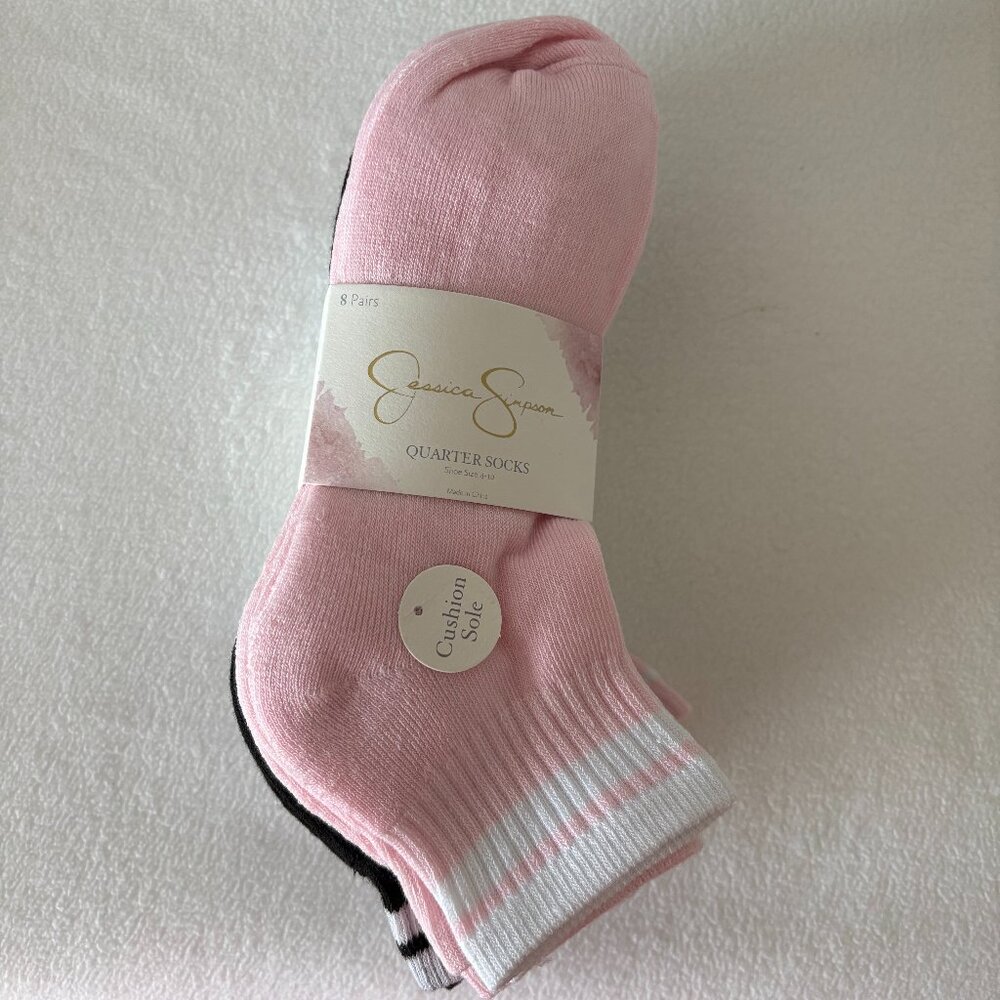 NWT - Jessica Simpson 8 pk Half Cushion Quarter Socks